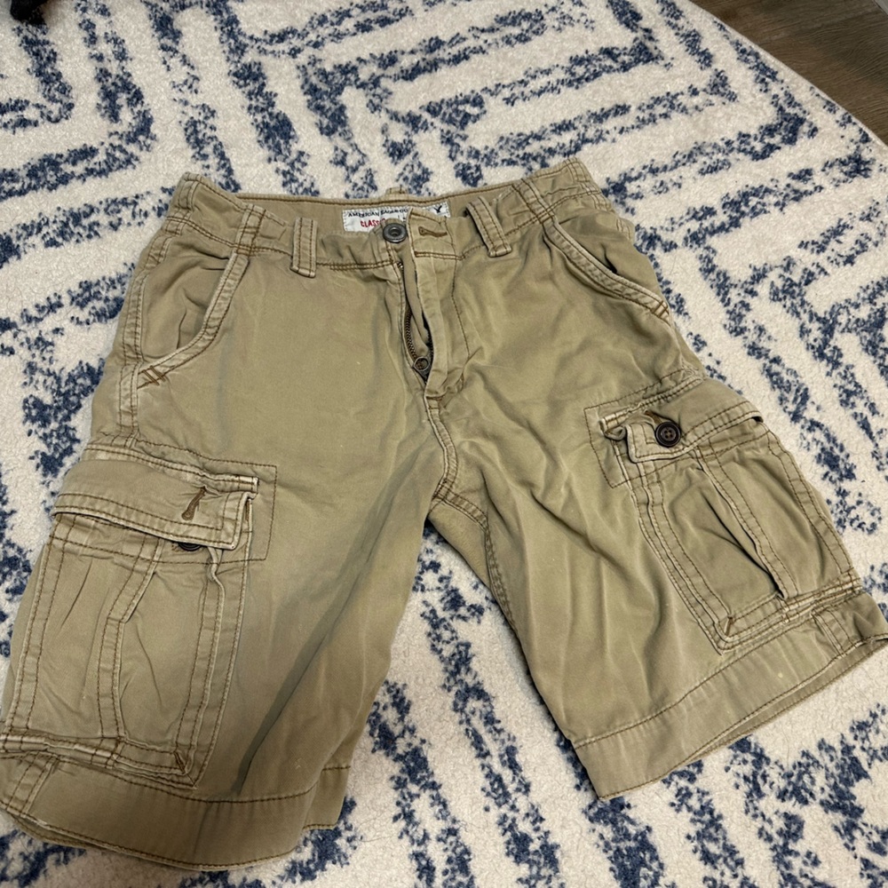 Men’s American eagle tan shorts in size 30.